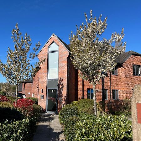 Cross Court, Stafford By Bell Apartments 外观 照片
