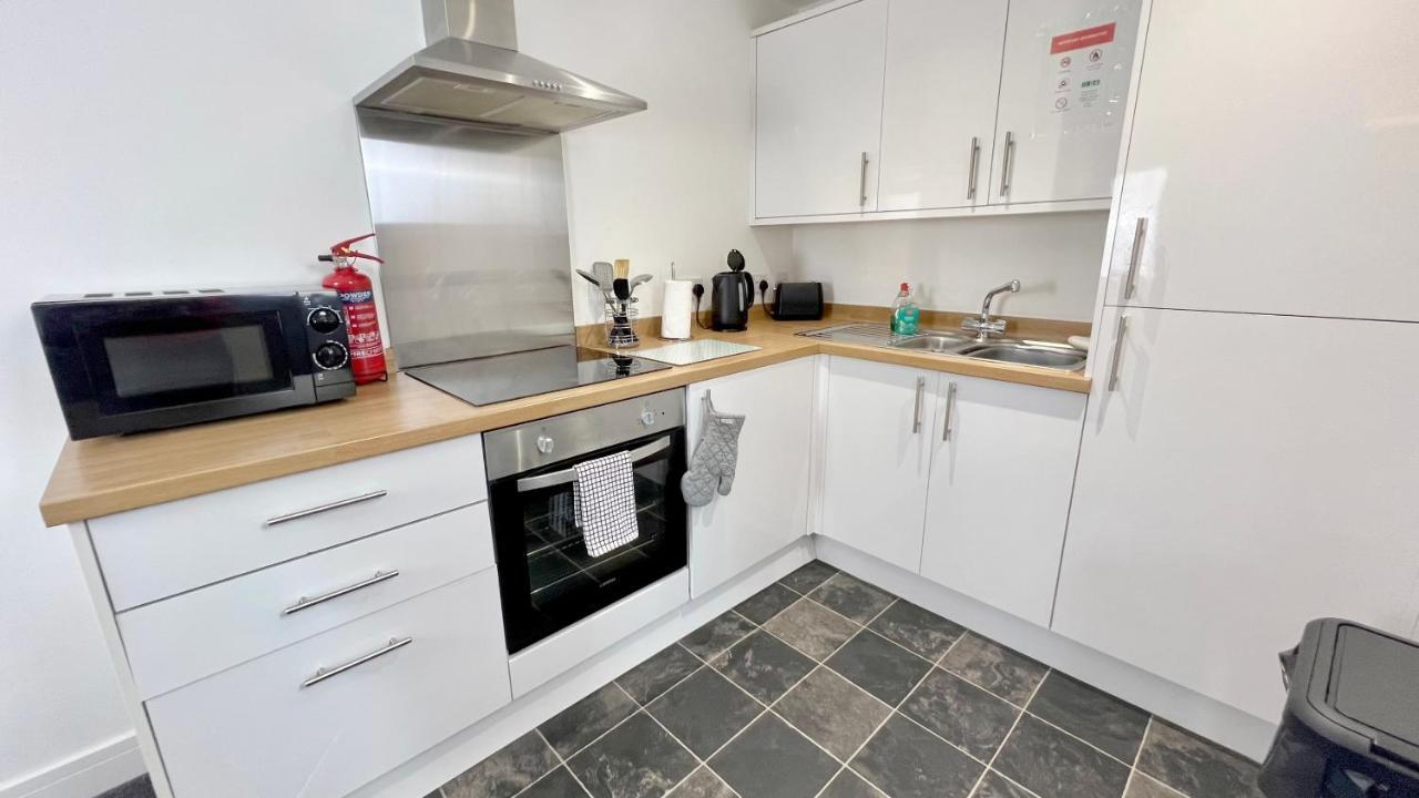 Cross Court, Stafford By Bell Apartments 外观 照片