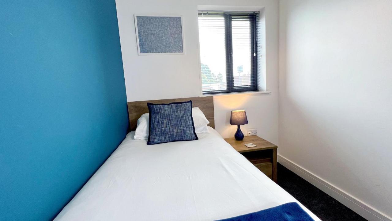 Cross Court, Stafford By Bell Apartments 外观 照片